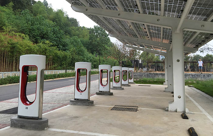 太陽能充電樁